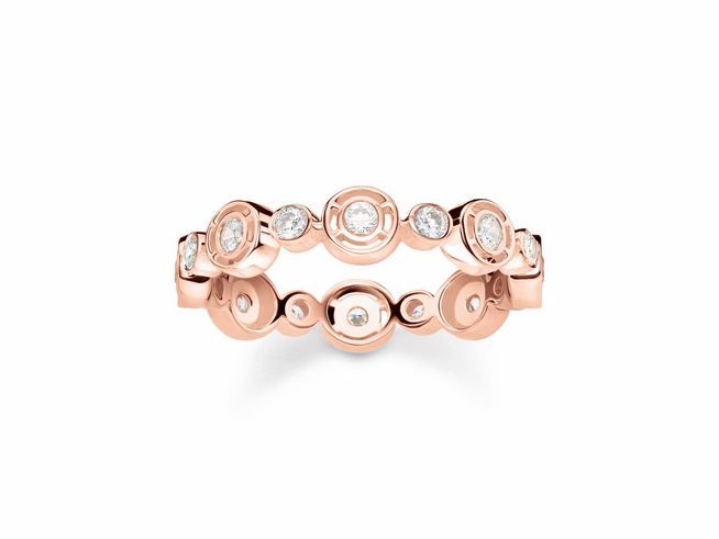 Ein eleganter Ring aus Silber vergoldet Roségold mit Zirkonia in Weiß, Größe 56, stilecht mit runden Elementen gestaltet und ideal für besondere Anlässe.