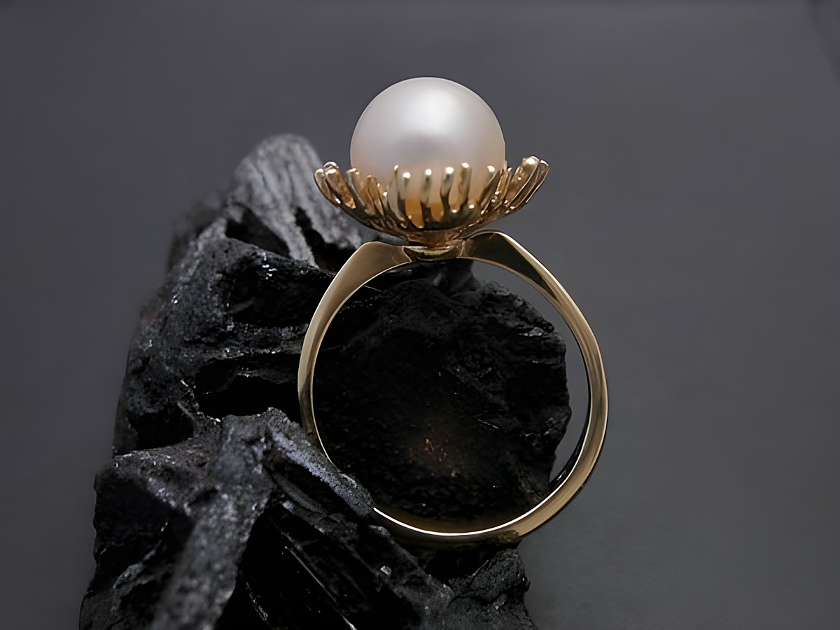 Gold Perlen Ring traumhaft Gr. 53 mit einer Zuchtperle von 9,1 mm aus Gold 585, gefertigt vom Juwelier Harnisch, verstellbar bis Gr. 54/17,5. – Ansicht 2
