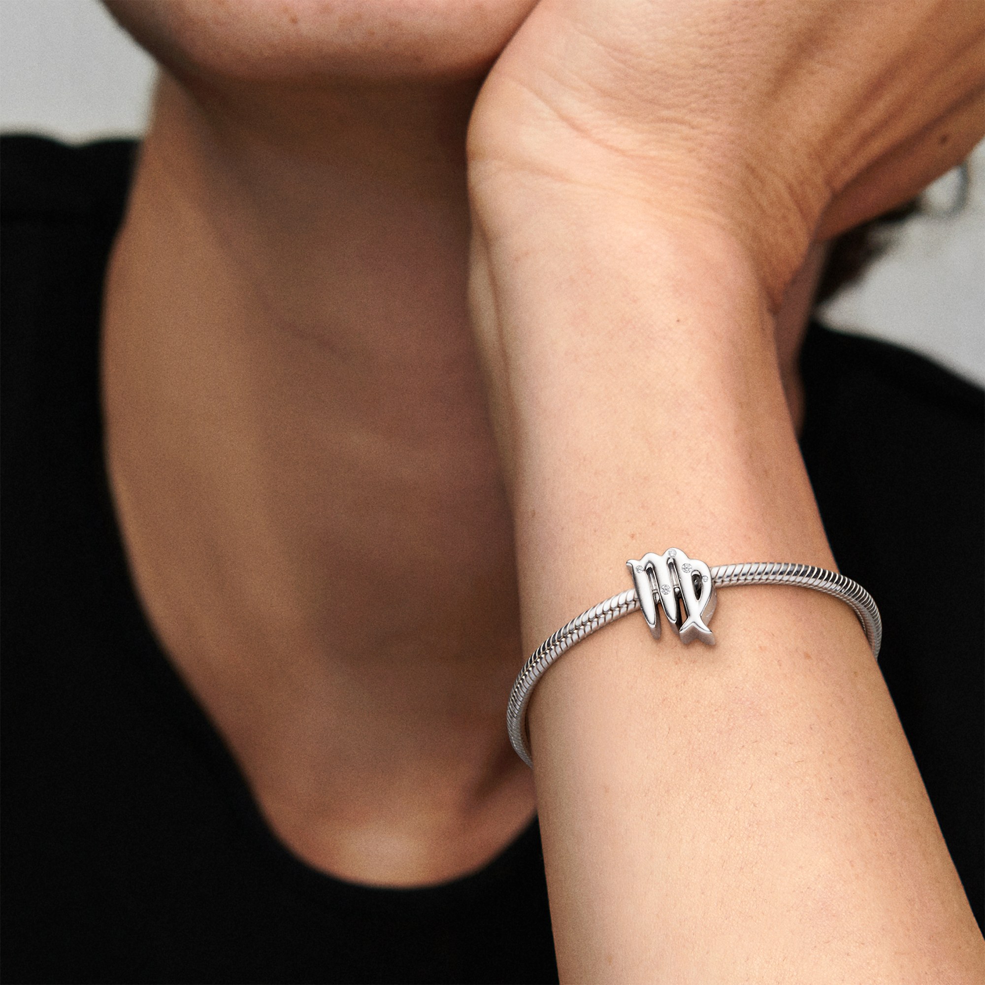 Pandora Sternzeichen - Virgo - Jungfrau Sterling Silber Charm + Zirkonia – Ansicht 3