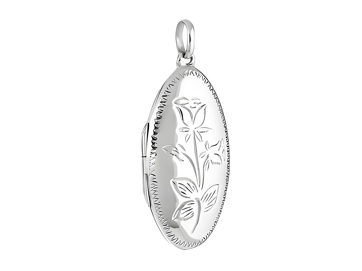 Medaillon Oval aus Silber mit verschnörkeltem Design und floralen Mustern, hergestellt von Juwelier Harnisch, ideal als elegantes Schmuckstück.