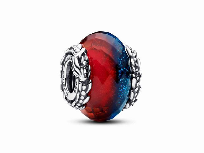 Pandora 792966C00 Game of Thrones Ice & Fire Dragons Doppel-Charm aus Muranoglas in rot und blau, umrahmt von detailreichen Sterling Silber Drachenmotiven.