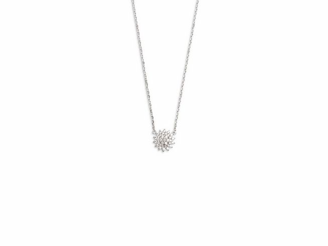 Eine filigrane Xenox Sterling Silber Kette XS3569 in der Länge 40-45 cm mit Ankerkette und blumenförmigem Anhänger, ideal für elegante Anlässe.