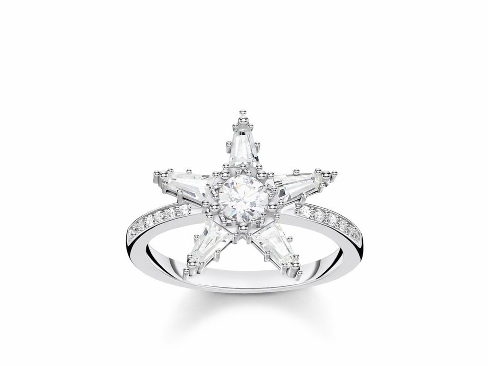Ring von Thomas Sabo mit Stern-Design aus Sterling Silber, verziert mit weißen Zirkonia, Größe 48. Elegantes Schmuckstück mit funkelndem Hauptstein.