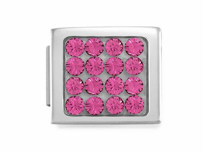 Charm aus Edelstahl mit 12 pinken Zirkonia, elegant angeordnet in quadratischer Form, für stilvolle Akzente in Schmuckstücken von Nomination.