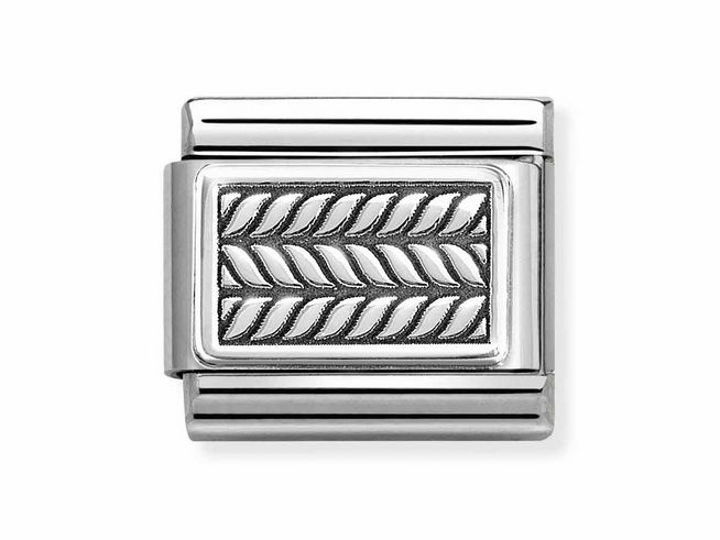433010261-0 Schmuckstück von Nomination in klassischem Ketten-Muster, gefertigt aus Emaille in Schwarz, umgeben von hochwertigem Sterling Silber und Edelstahl, ansprechend gestaltet für eleganten Schmuck.