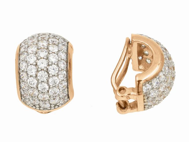 Ohrclip in halbrunder Form aus vergoldetem Roségold, poliert und rhodiniert, mit weißen Zirkoniasteinen. Hersteller Juwelier Harnisch, ideal für elegante Anlässe.