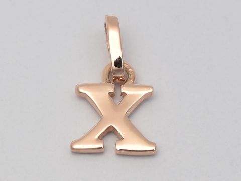 Buchstaben Anhänger X aus 925 Sterling Silber, rosé vergoldet, vom Hersteller Juwelier Harnisch, ideal für individuelle Schmuckgestaltungen.