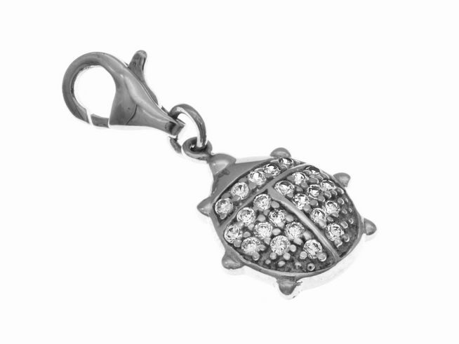 Silber rhodinierter Anhänger in Form eines Marienkäfers, besetzt mit weißen Zirkonia, als Glücksbringer gestaltet, hochwertiger Schmuck des Herstellers Juwelier Harnisch.