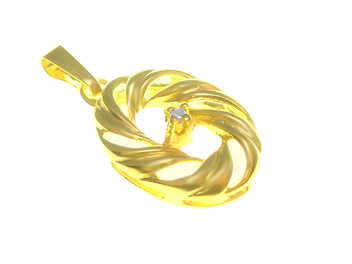 Gold Anhänger aus poliertem Gold mit einer Verzierung in Form von gedrehten Linien und einem Diamanten von 0,005 ct, Hersteller Juwelier Harnisch, Diamanten & Brillianten.
