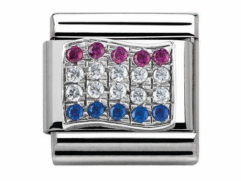 Classic SilverShine Zirkonia Flagge in den Farben Rot, Weiß und Blau mit glitzernden Steinen auf einem silbernen Hintergrund, elegant in einem modernen Design, ideal für Armbänder.