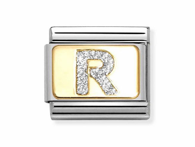Ein elegantes Schmuckelement mit dem Buchstaben R aus Emaille in Silber-Glitzer, eingefasst in Gelbgold und Edelstahl, perfekt für individuelle Armbänder von Nomination.