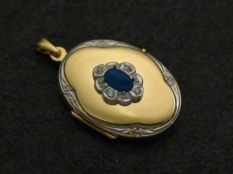 Achat blau Medaillon Cabochon Gold 585 bicolor mit Brillanten, Hersteller Juwelier Harnisch, Gelbgold 585, kunstvoll gearbeitet und elegant gestaltet, ideal als Schmuckstück oder Geschenk.