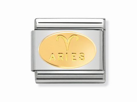 Sternzeichen Classic Widder aus Gold von Nomination, Ovalform mit der Inschrift Aries und dem typischen Widder-Symbol, stilvoll und elegant gestaltet.
