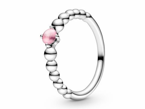 Silberner Metallperlenring von Pandora mit pinkem Kristall in der Mitte, Größe 60, elegantes Design, ideal für jeden Anlass.