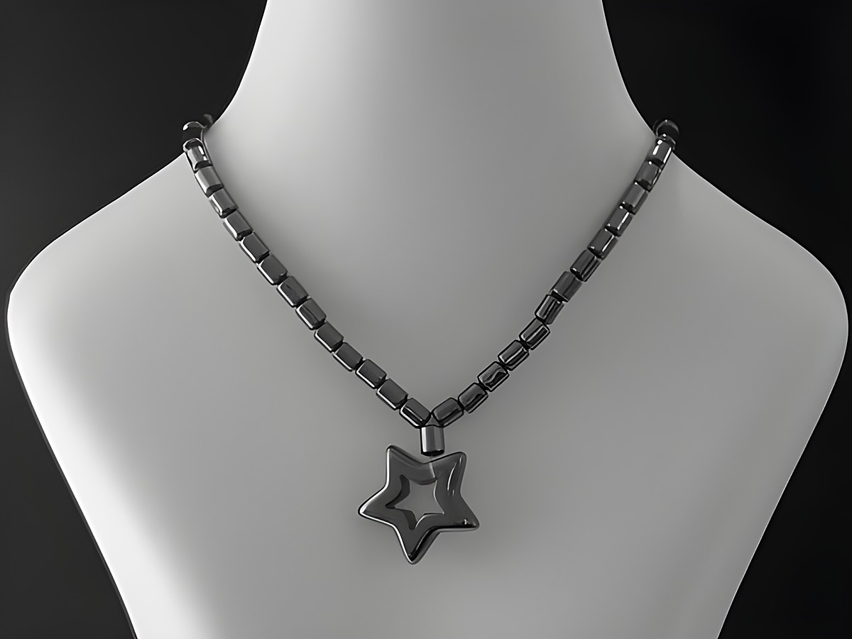Hämatit Kette 45 cm für Damen und Herren mit sternförmigem Anhänger, hergestellt von Juwelier Harnisch, ideale Steinkette für modische Akzente.