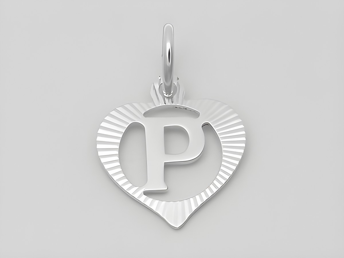 Herz Anhänger aus 925 Silber mit diamantierter Oberfläche und dem Buchstaben P, hergestellt von Juwelier Harnisch, ideal als persönliches Schmuckstück.