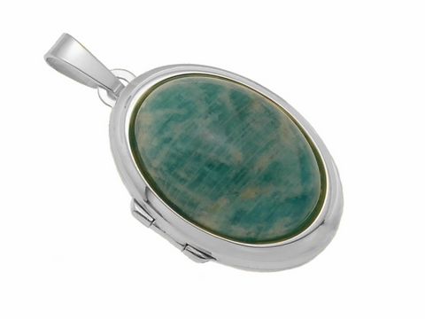 Russischer Amazonit Cabochon in ovaler Form, eingefasst in Sterling Silber, als elegantes Medaillon gestaltet, Hersteller Juwelier Harnisch.