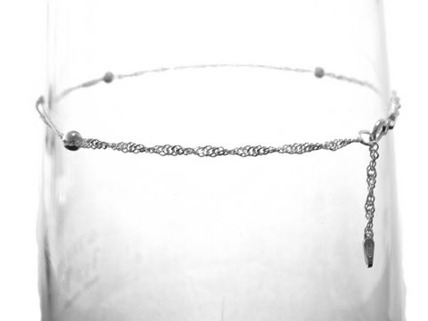 33467-0 Fußkettchen aus Sterling Silber mit drei Kugeln, Länge von 23 bis 26 cm, Hersteller Juwelier Harnisch, klassisches Design, ideal für einen eleganten Look.