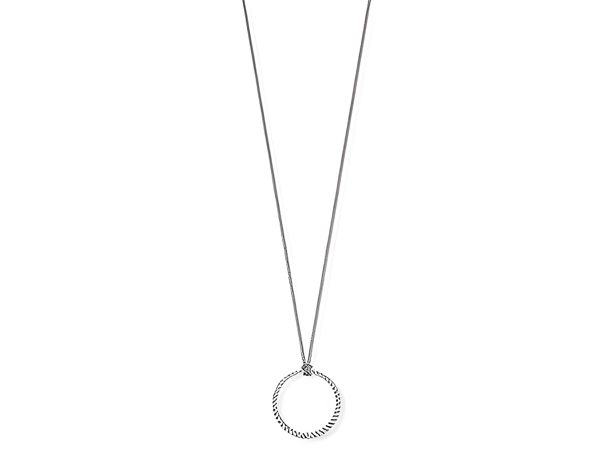 Kette von Thomas Sabo, Modell X0251-637-21-L70, ca. 70 cm lang, aus der Charm Club Kollektion, mit einem eleganten kreisförmigen Anhänger im Vintage Rebel Design.