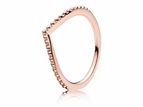 79216700-0 Beaded Wish Ring von Pandora in Größe 48 aus rosévergoldetem Metall mit eleganten Perlenverzierungen an der Oberseite. Ideal für jeden Anlass und eine stilvolle Ergänzung.