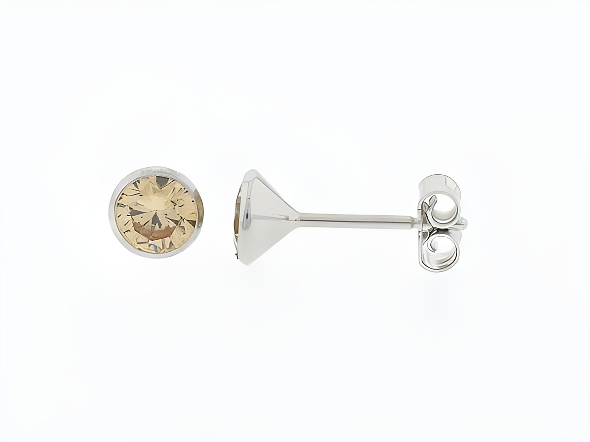 Silber Ohrringe in Kelchform mit einem Zirkonia in champagnerfarben, Durchmesser 5,2 mm, hergestellt von Juwelier Harnisch, elegant und zeitlos.