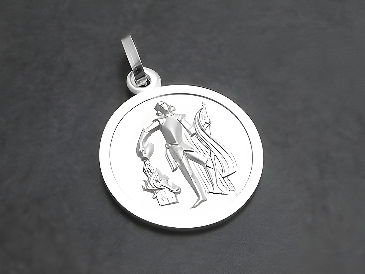 Sterling Silber Anhänger mit dem Motiv des Heiligen Florian von Lorch, dem Schutzpatron, dargestellt in einer detaillierten Reliefoptik, gefertigt vom Juwelier Harnisch.