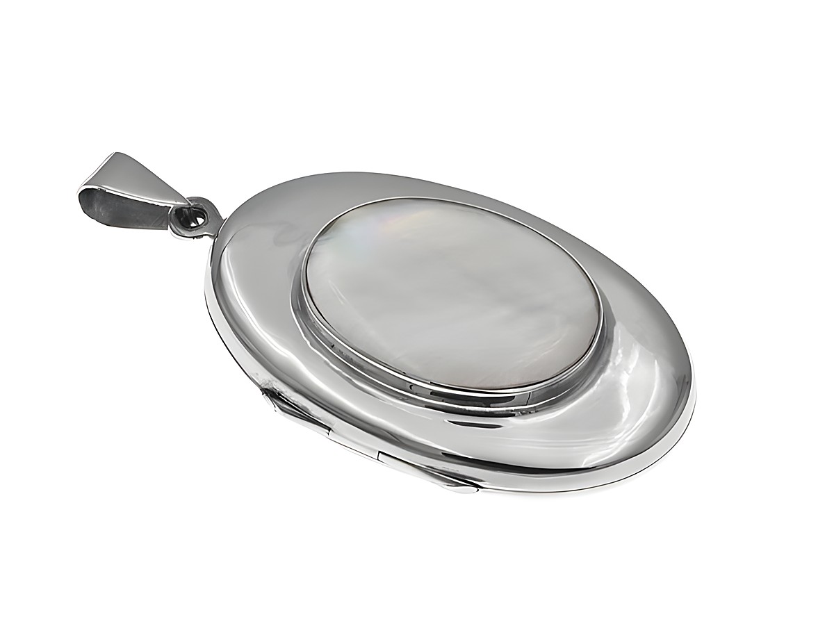 Medaillon Perlmutt Weiß oval poliert aus Sterling Silber von Juwelier Harnisch, mit glänzender Oberfläche und verziertem Rand, ideal als stilvolles Schmuckstück.