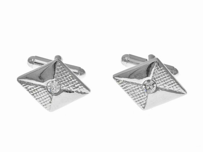 Manschettenknöpfe Raute in silberfarben mit Strass und polierter Oberfläche, hergestellt von Juwelier Harnisch, elegantes Design für stilvolle Anlässe.