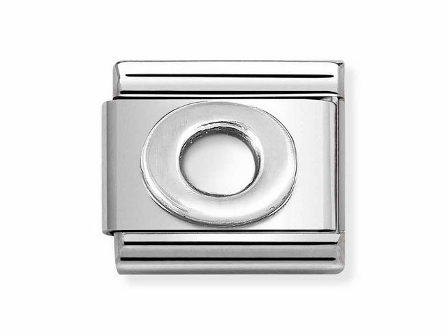 Edelstahl Buchstabe O von Nomination, silber oxidiert, klassisches Design mit einem runden Ausschnitt und zwei parallelen Linien, geeignet für Armbänder.