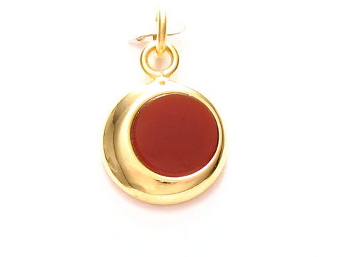 Karneol runder Anhänger mit Gold Auflage von Juwelier Harnisch, edles Design, ideal für stilvolle Schmuckstücke.