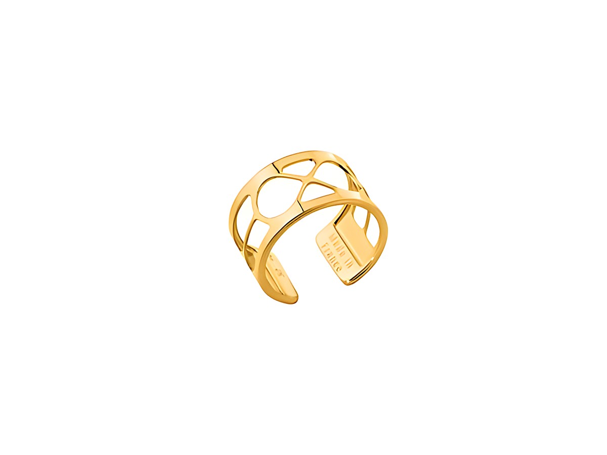 Der Ring von Les Georgettes in Gold mit einer filigranen Infinimusterung hat eine Größe von 60-62 und eine Breite von 12 mm, ideal für elegante Akzente.