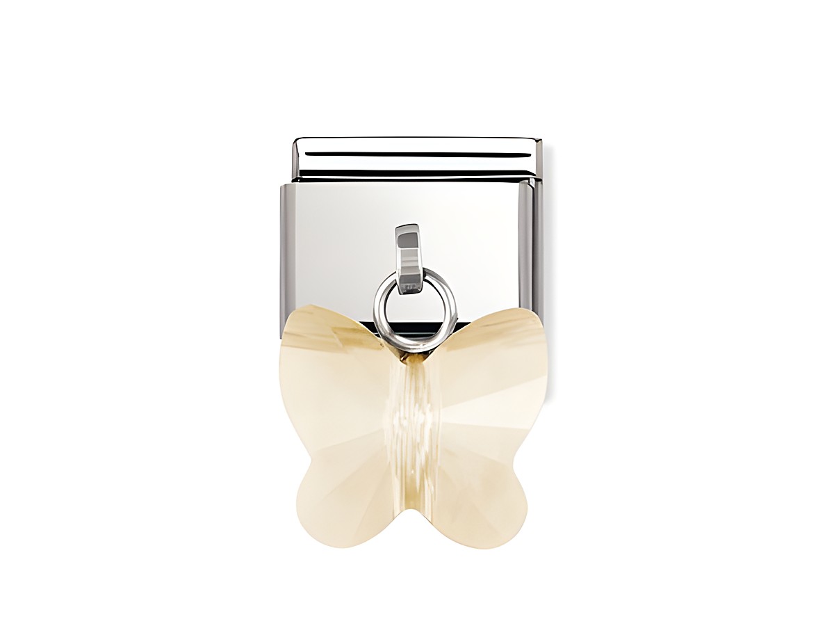 Classic Schmetterling Champagner von Nomination, Charms, zeigt einen stilisierten Schmetterling in champagnerfarbene Kristalloptik mit glänzendem Edelstahlanhänger.