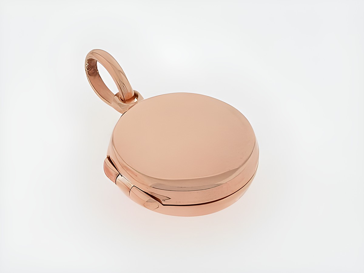 Rundes Silber Medaillon in rosé vergoldet, dezent und elegant, Hersteller: Juwelier Harnisch, ideal für persönliche Erinnerungen oder als Schmuckstück.