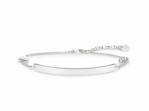 Silbernes Armband von Thomas Sabo mit einem weißen Diamanten, verziert mit kleinen Herzformen und einer längenverstellbaren Kette, elegant und zeitlos, 19 cm lang.