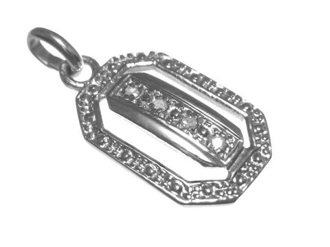 Länglich diamantierter Goldanhänger aus Weißgold mit einem rechteckigen Design und funkelnden Diamanten von Juwelier Harnisch, Größe 18 mm.