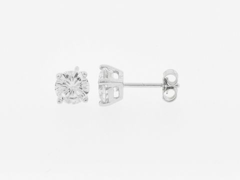 Silber Ohrringe rund aus 6 mm Zirkonia Stecker, hergestellt von Juwelier Harnisch, glänzen mit funkelndem Zirkonia, ideal für jeden Anlass.