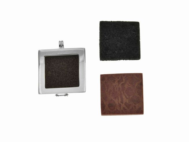 Medaillon Wechselanhänger Vario 925 Sterling Silber mit drei einlegbaren Steinen in unterschiedlichen Farben und Texturen, ideal für individuelle Gestaltung und vielseitige Verwendung.