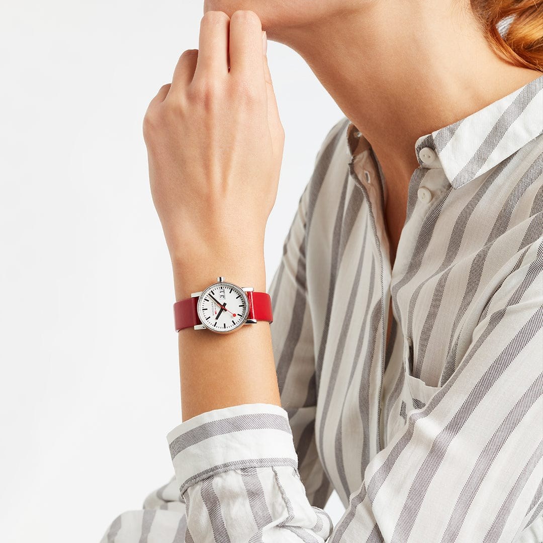 Mondaine Uhr MSE.30210.LCV evo2 - Edelstahl poliert - 30 mm – Ansicht 3