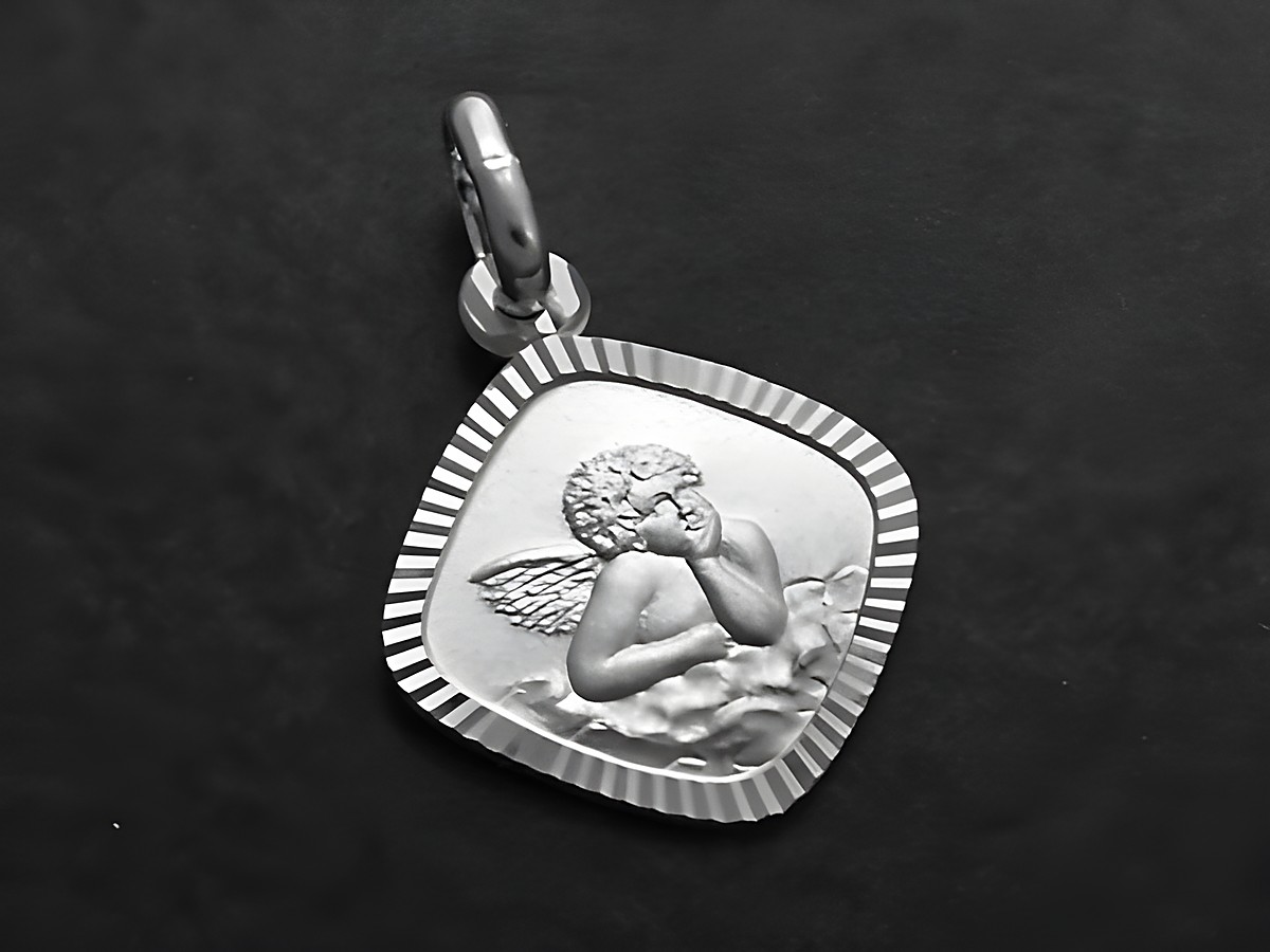 Gravurplatte Anhänger Sterling Silber mattiert mit Engel-Motiv, Hersteller Juwelier Harnisch, detailreiche Darstellung eines Engels in Wolken. Ideal als Schmuckstück oder Geschenk.