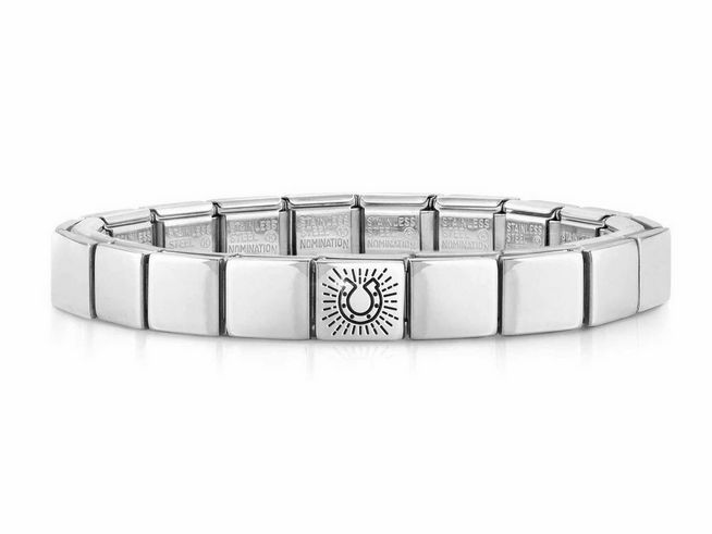 423910142-0 Edelstahl Armband von Nomination mit Hufeisenmotiv, elegantes Design und flexible Glieder. Ideal als modisches Accessoire für jeden Anlass.