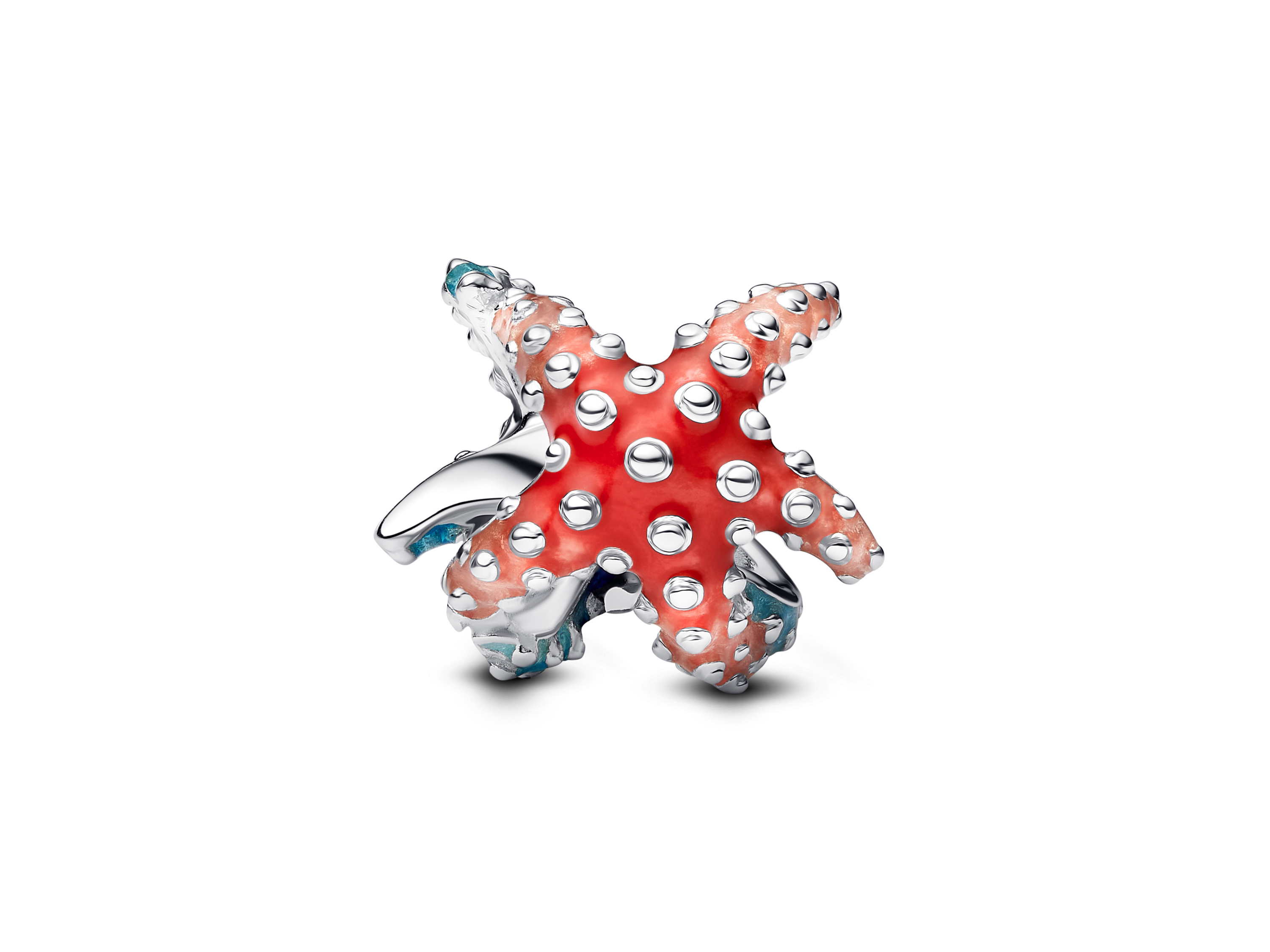 Ein funkelnder Seestern Charm in Türkis und Rotorange aus Sterling Silber, dekoriert mit feinen Details und einer glänzenden Oberfläche, ideal für Armbänder oder Schmuckkollektionen.