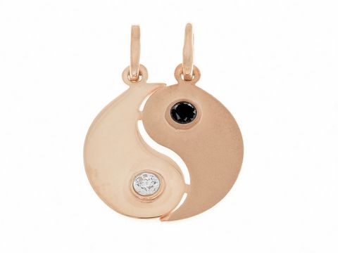 Yin Yang Partner Anhänger aus silber rosé vergoldetem Material mit Zirkonia, einseitig mit schwarzem und einseitig mit klarem Stein, von Juwelier Harnisch, symbolisiert Glück und Harmonie.