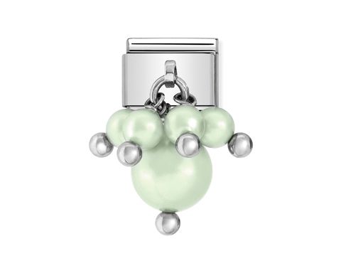 403060907-0 Charm von Nomination Classic in pastellgrün mit glänzenden Perlen und silbernen Elementen, ideal für die individuelle Gestaltung von Armbändern.