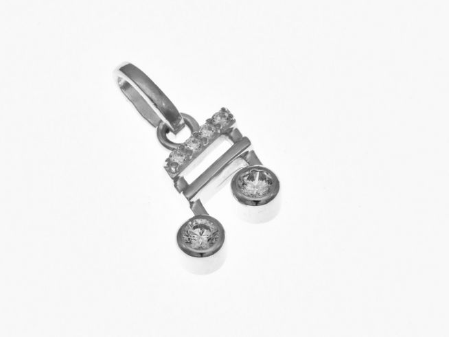 Notenmusiknote Anhänger aus Sterling Silber mit Zirkonia für Kinder, von Juwelier Harnisch, liebevoll gestaltetes Schmuckstück, ideal für junge Musikliebhaber.