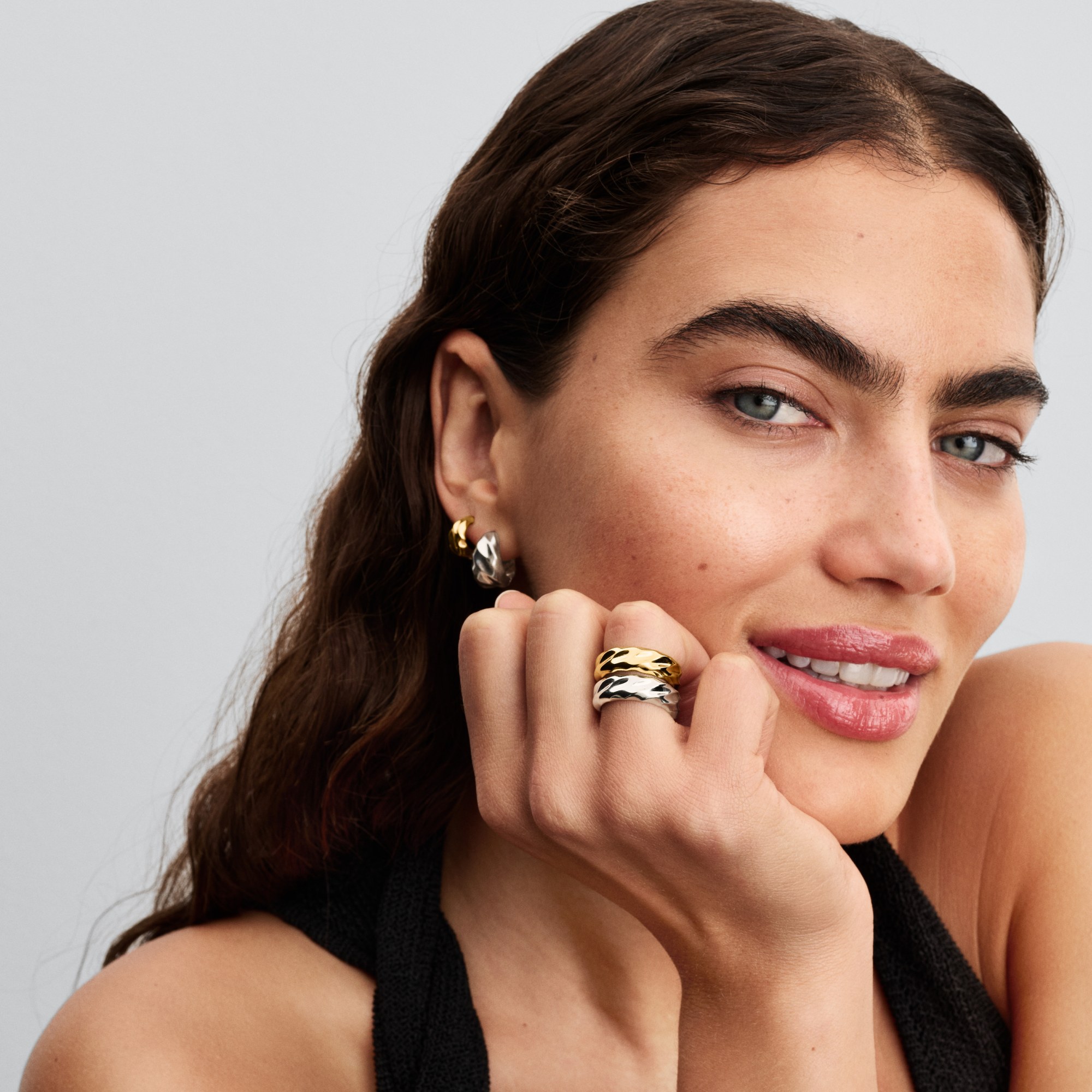 Pandora ESSENCE - gewellter breiter Bandring - Gelbgold Vergoldung – Ansicht 5