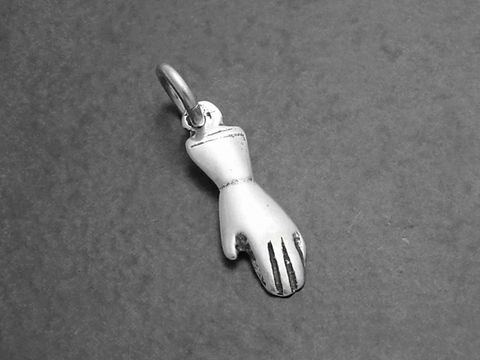Reichenden Hand-Frieden-925 Sterling Silber Anhänger, handgefertigt von Juwelier Harnisch, symbolisiert Frieden und Harmonie in einem stilvollen Design.