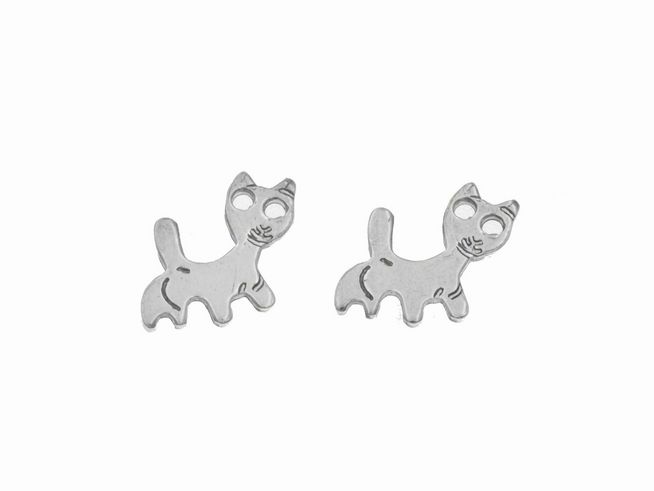 Ohrstecker Katze aus Sterling Silber, poliert und niedlich, ideal für Kinder, gestaltet vom Juwelier Harnisch.