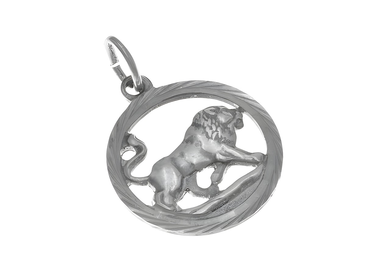 Silberner Anhänger mit dem symbolischen Tierkreiszeichen Löwe, geschwärzt, poliert und diamantiert, gefertigt von Juwelier Harnisch, löwenförmiges Design in runder Form.
