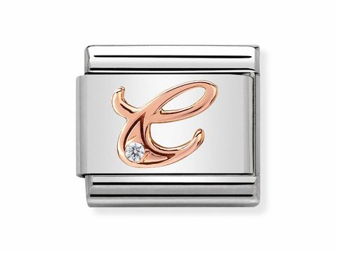 Silberner Charm mit dem Buchstaben C in roségold und einem kleinen Diamanten, passend für das Nomination Composable Classic Armband, Hersteller Nomination.