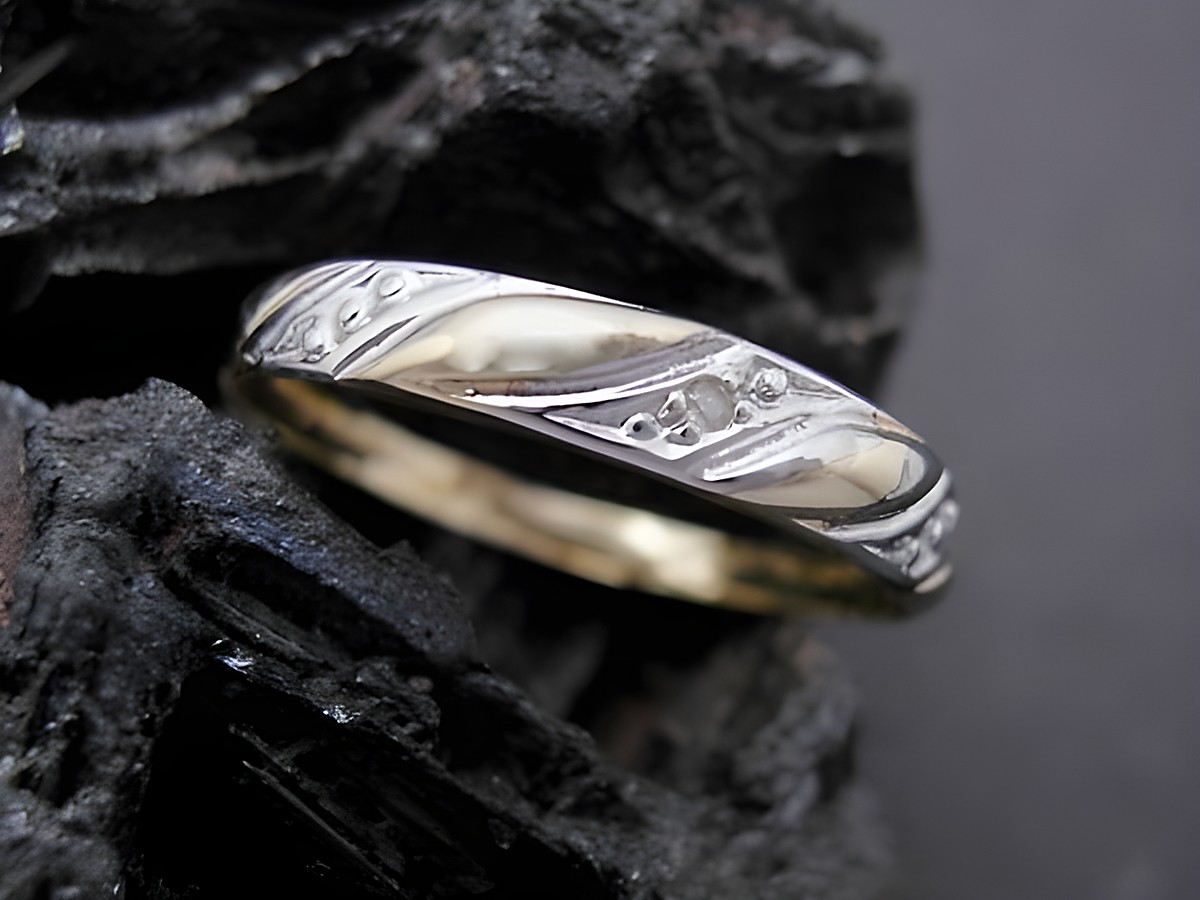 Gold Ring zeitlos Gold 585 bicolor mit Diamant Goldring Größe 47,5 Hersteller Juwelier Harnisch bis Größe 50/16.